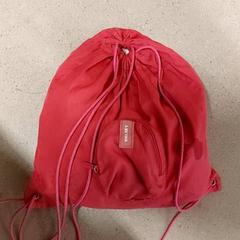 Tornatáska, amint azt Regio Limburg - Leuven az iLost segítségével jelentette.