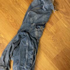 ジャケット がiLostで Het Amsterdamse Winterterras によって報告されました