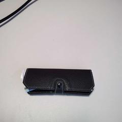 Glasögonfodral, rapporterat av Twisto med iLost