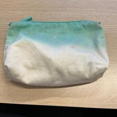 Toaletní taška Loois, jak nahlášeno Gemeente Arnhem pomocí iLost