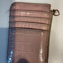 지갑 Op naam van Finnegan, iLost를 사용하여 Gemeente Amsterdam에 보고됨