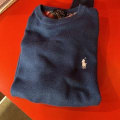 Trui bleu, zoals gemeld door MEININGER Hotel Bordeaux Gare Saint-Jean met iLost