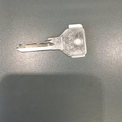 Chiave Chroom, fietssleutel AXA, come riportato da Qbuzz GD Assen utilizzando iLost