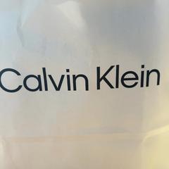 Aankoop calvin klein, come riportato da Designer Outlet Roermond utilizzando iLost