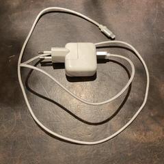 Adaptér, ako bolo nahlásené Van der Valk Hotel Heerlen pomocou iLost