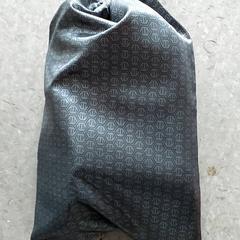 Taška - Stoffen tas grijs, jak nahlášeno Regio Oost-Vlaanderen pomocí iLost