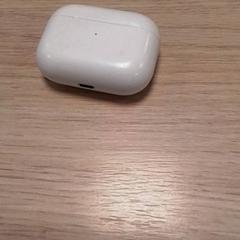 Hörlurshållare Wit, rapporterat av Qbuzz Fryslân med iLost