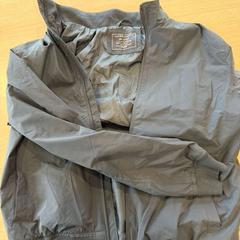 Kurtka, zgłoszono przez Van Heugten Tours przy użyciu iLost