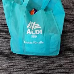 Sac, a été signalé par Arriva Limburg Zuid utilisant iLost