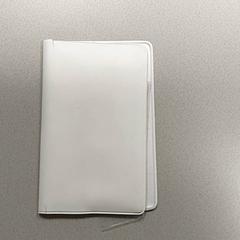 Porte-cartes, a été signalé par Centraal magazijn utilisant iLost