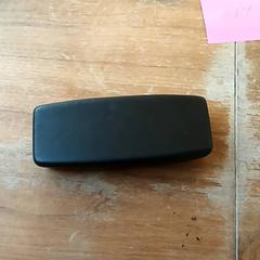 Ulleres (subcategoria), segons ha informat BOAT&CO mitjançant iLost