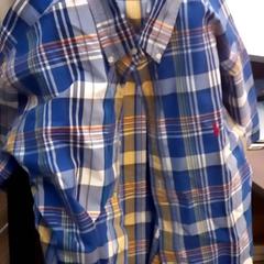 Camisa, segundo informou Leonardo Royal Hotel Amsterdam usando iLost