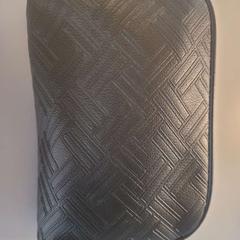 化粧ポーチ がiLostで Padualaan 99 によって報告されました