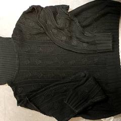 Ropa - Trui, ha sido reportado por Regio Oost-Vlaanderen con iLost