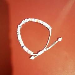 Bransoletka Big sis, zgłoszono przez Apenheul przy użyciu iLost