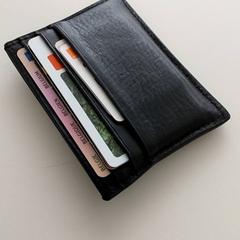 Kaartenhouder Antonio, como reportado por Centraal magazijn utilizando o iLost