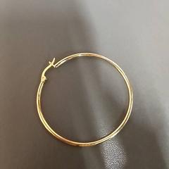 Earring 1 Créole dorée, as reported by IKEA Bayonne Ametzondo using iLost