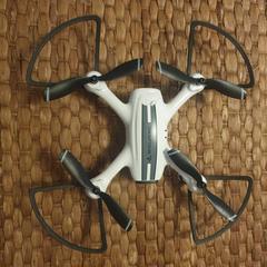 Drone SNAPTAIN SP360, amint azt az iLostnak jelentették.