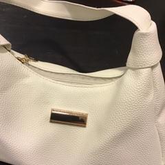 Taška, ako bolo nahlásené U-OV Utrecht pomocou iLost