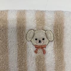 ハンカチタオル, amint azt IKEA新三郷 az iLost segítségével jelentette.