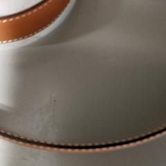 Roupa - riem, como reportado por Regio Antwerpen - Brussel utilizando o iLost