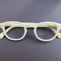 Glasses, iLost를 사용하여 Van Gogh Museum에 보고됨