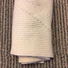 Schal, gemeldet von Canisius-Wilhelmina Ziekenhuis über iLost