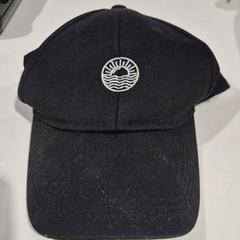 Cap, as reported by TU/e - Receptie Atlas using iLost