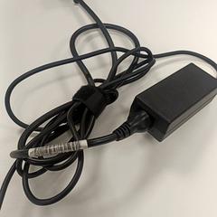 Carregador de portàtils 45W, segons ha informat HvA Amstelcampus mitjançant iLost