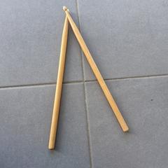 Various - Lichtbruine drumstokken, as reported by Centraal magazijn using iLost