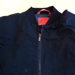 Giacca, come riportato da Arriva Den-Bosch utilizzando iLost