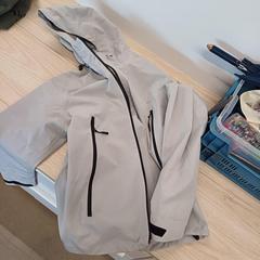 Jacka K-way - beige, rapporterat av IKEA Liège med iLost