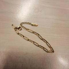 Náramek, jak nahlášeno IKEA Grenoble pomocí iLost