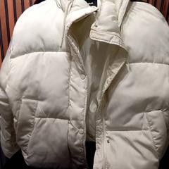 السترة، كما تم الإبلاغ عنه بواسطة allGo Almere عبر iLost