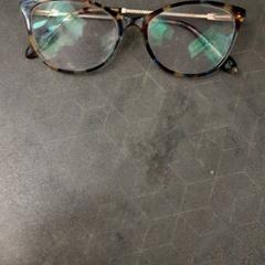 Betaurrekoak, gisa salatu by Transdev Hoeksche Waard Goeree Overflakkee iLost erabiliz