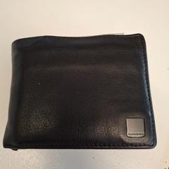 지갑 Prossé, iLost를 사용하여 Centraal magazijn에 보고됨