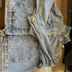 Jeans blue denim jacket, gemeldet von WestCord Hotel Eindhoven über iLost