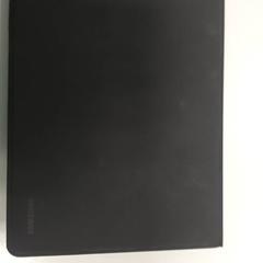 Tableta - Kayden, jak nahlášeno Centraal magazijn pomocí iLost