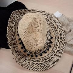 Hat, as reported by IKEA Caen Fleury-sur-Orne using iLost