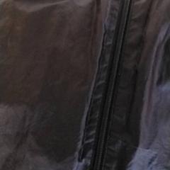 Kleding - jas، كما تم الإبلاغ عنه بواسطة Regio Antwerpen - Brussel عبر iLost