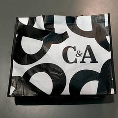 Väska zwart/wit, rapporterat av Centraal magazijn med iLost