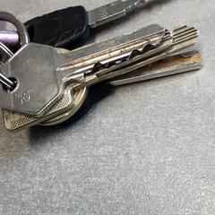 Sleutelbos Zilver en zwart, zoals gemeld door Arriva Friesland / Groningen met iLost