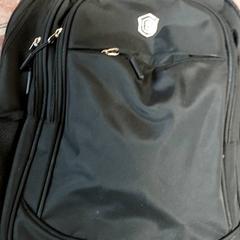 Ryggsäck, rapporterat av Regio Antwerpen - Brussel med iLost