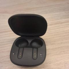 Auricular Protège écouteur, ha sido reportado por IKEA Villiers-sur-Marne con iLost