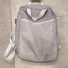 Batoh Grijs/oranje, jak nahlášeno Regio Oost-Vlaanderen pomocí iLost