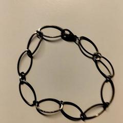 Armband, zoals gemeld door Ziekenhuis Oost-Limburg met iLost