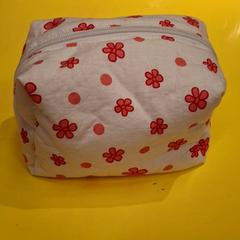 Komuneko poltsa, gisa salatu by IKEA Paris Nord Roissy iLost erabiliz