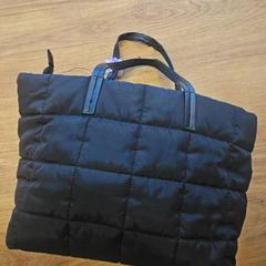Sac, a été signalé par HTM utilisant iLost