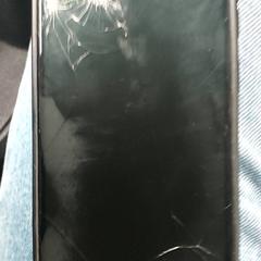 Smarthphone Samsung Blauw, como reportado por Regio West-Vlaanderen utilizando o iLost