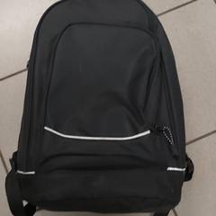 バックパック がiLostで Regio Antwerpen - Brussel によって報告されました